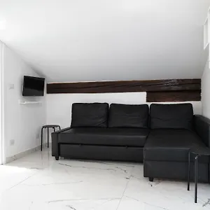 Saragozza Apartments Apartment